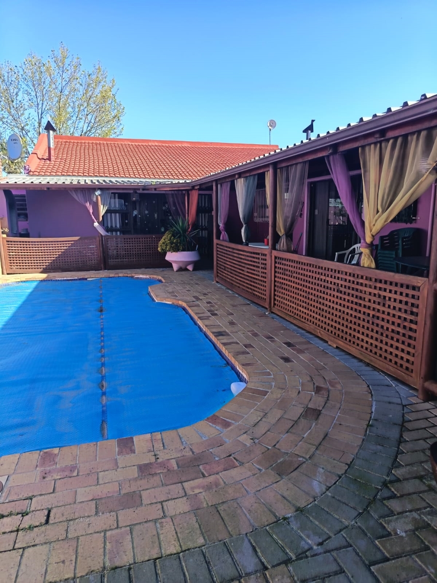 3 Bedroom Property for Sale in Tuscany Glen Western Cape